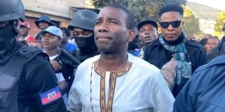 Guy Philippe invité au parquet de Fort-Liberté, suite à une plainte