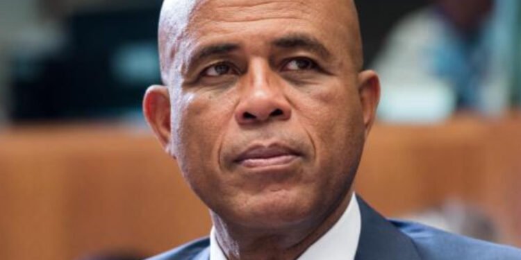 Michel Martelly et plusieurs anciens officiels haïtiens sous le coup de mandats internationaux